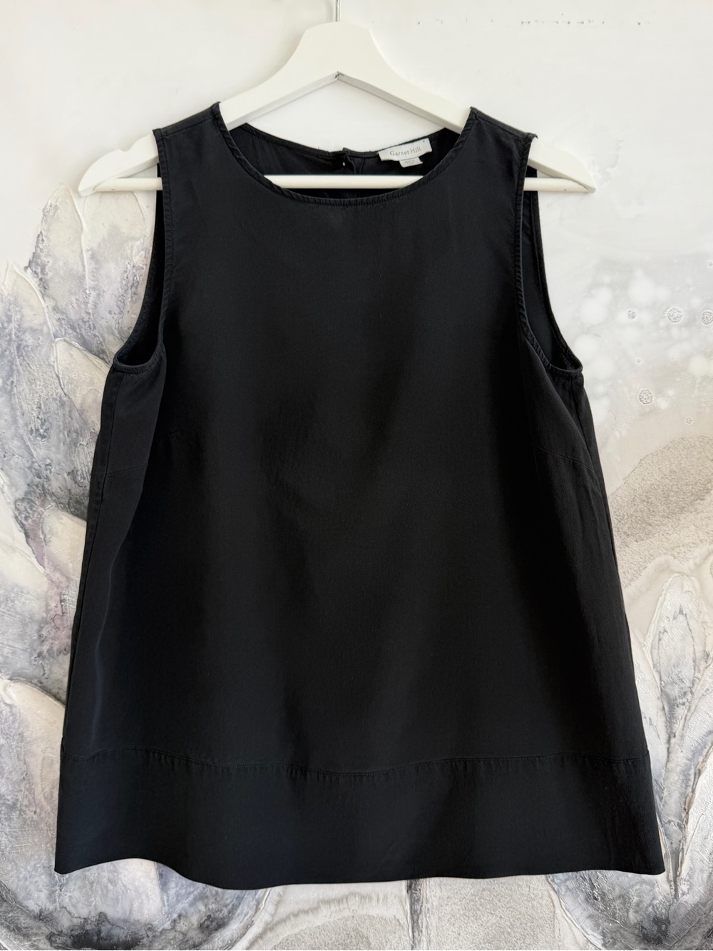 Garnet Hill Black Sleeveless Shell Tank